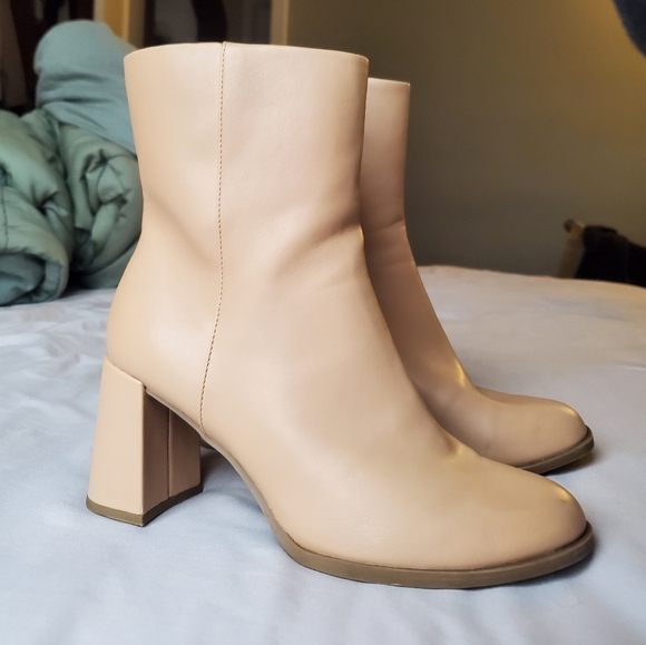 A.New.Day Heeled Boots - Picture 4 of 9
